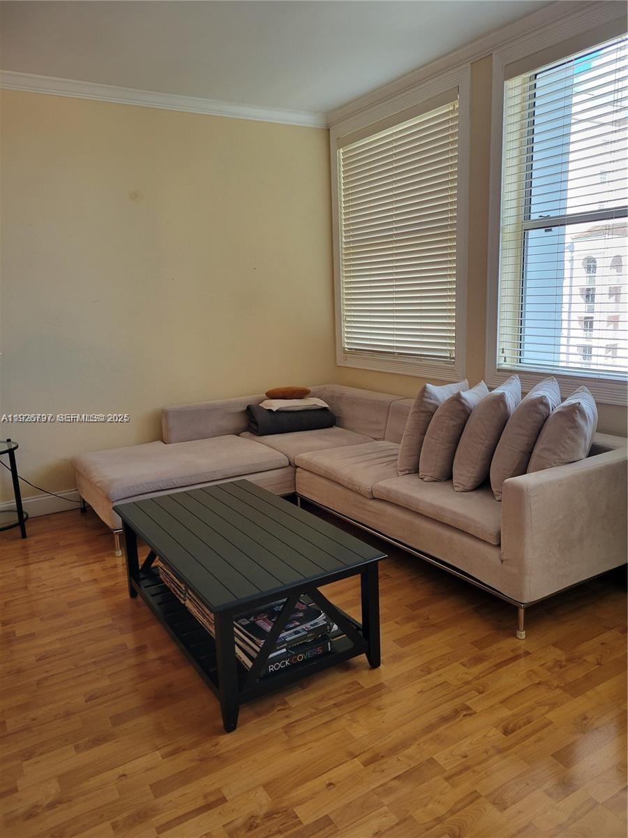 700 Biltmore Way #915 Coral Gables, FL 33134