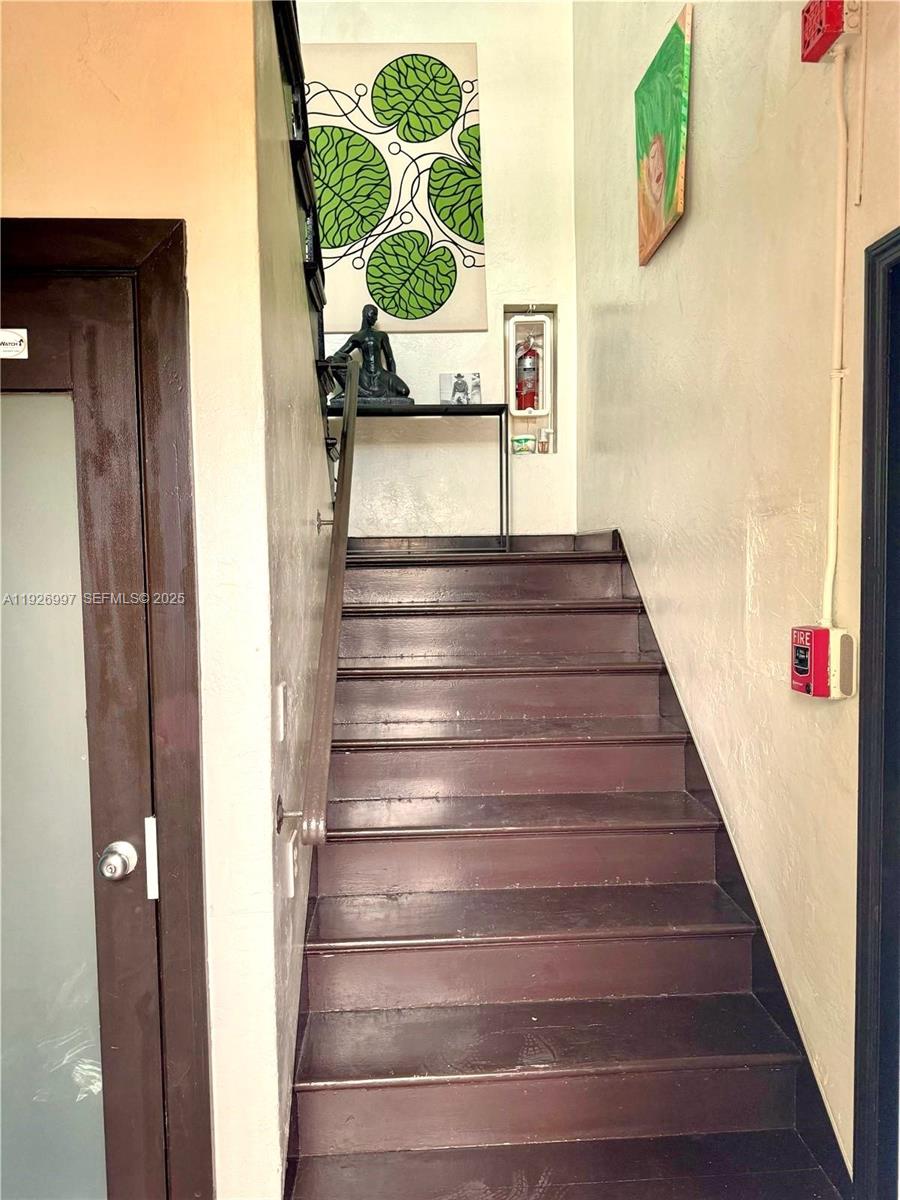 349 Meridian Ave #B202 Miami Beach, FL 33139