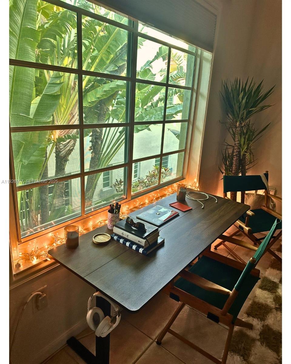 349 Meridian Ave #B202 Miami Beach, FL 33139