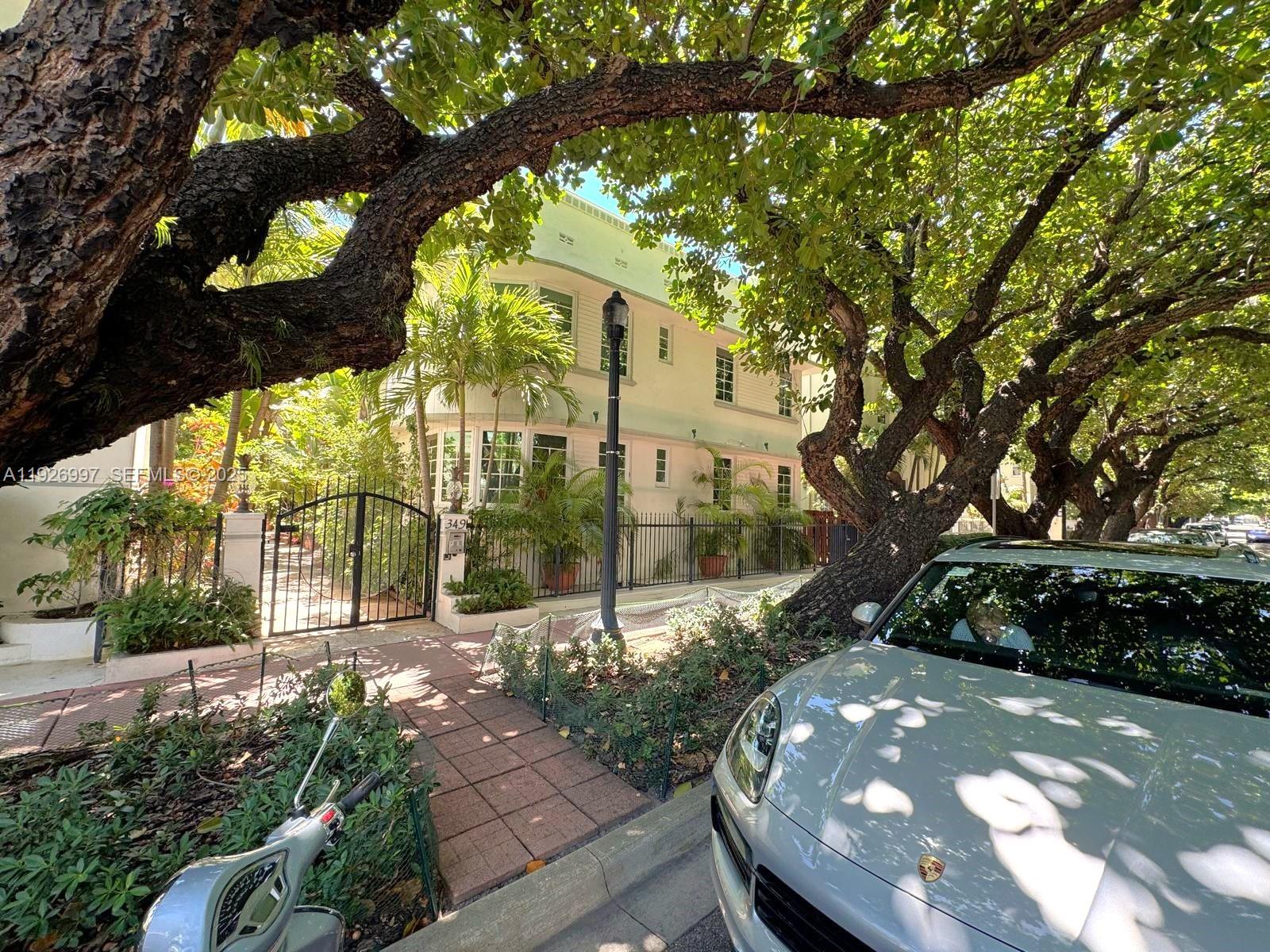 349 Meridian Ave #B202 Miami Beach, FL 33139