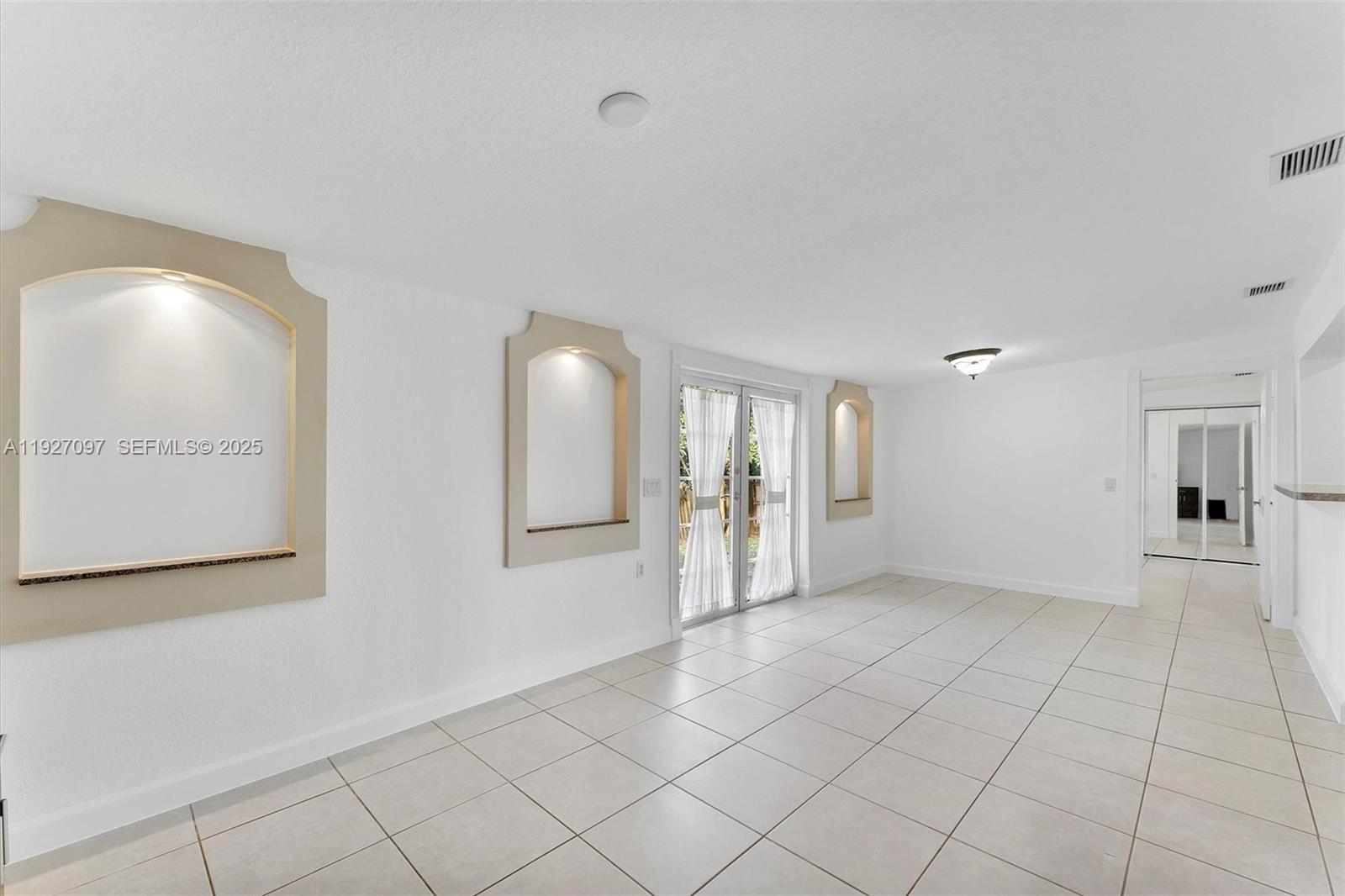 5511 SW 36th Ct Davie, FL 33314