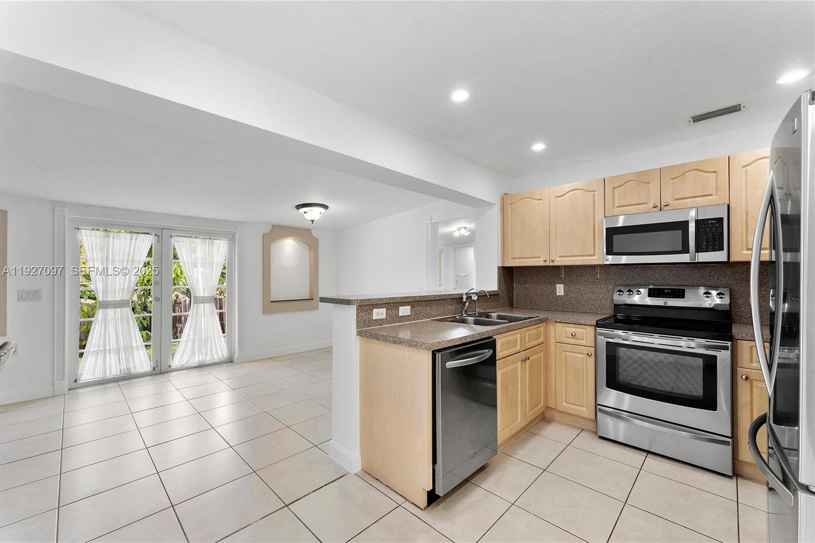 5511 SW 36th Ct Davie, FL 33314