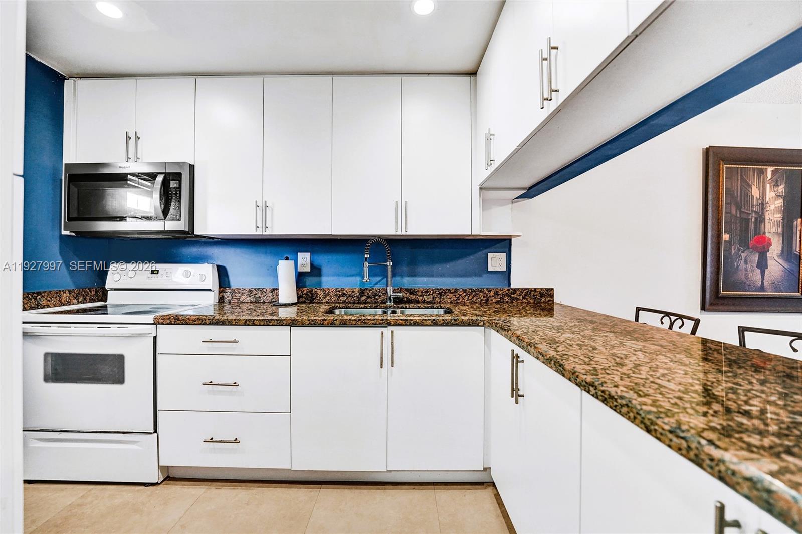 7610 Stirling Rd #207C Davie, FL 33024