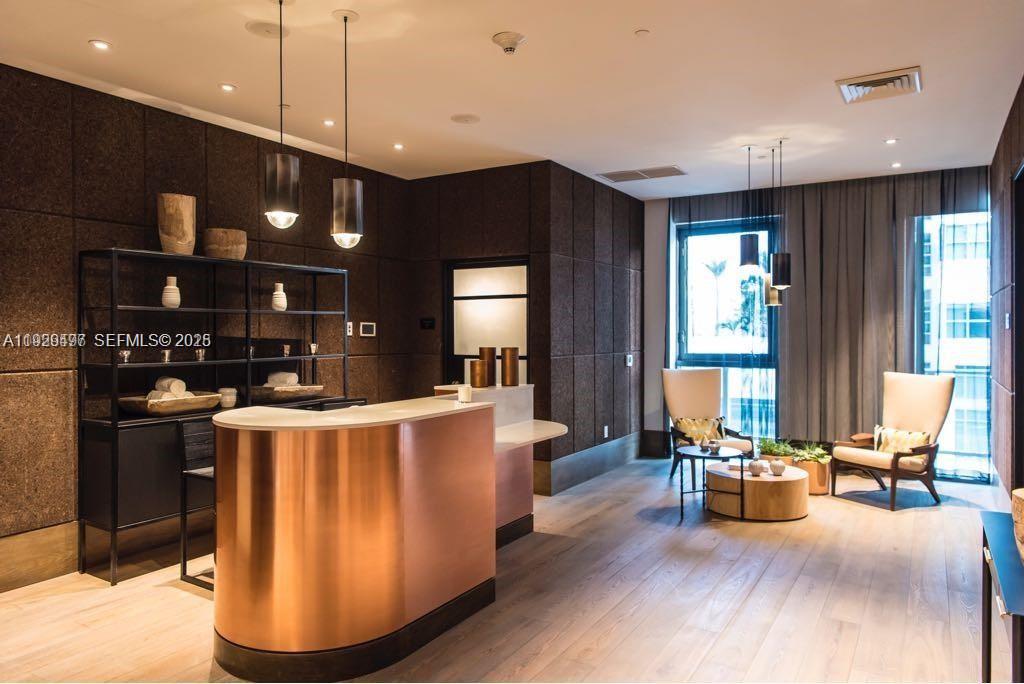 121 NE 34th St #1203 Miami, FL 33137