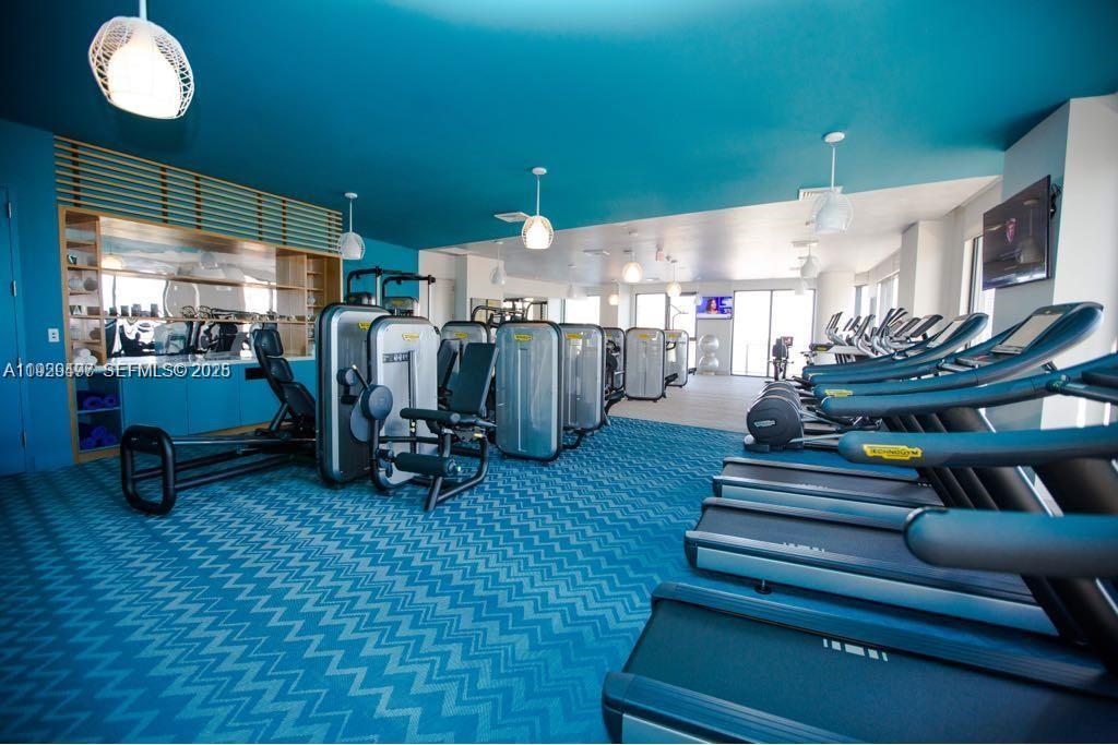 121 NE 34th St #1203 Miami, FL 33137