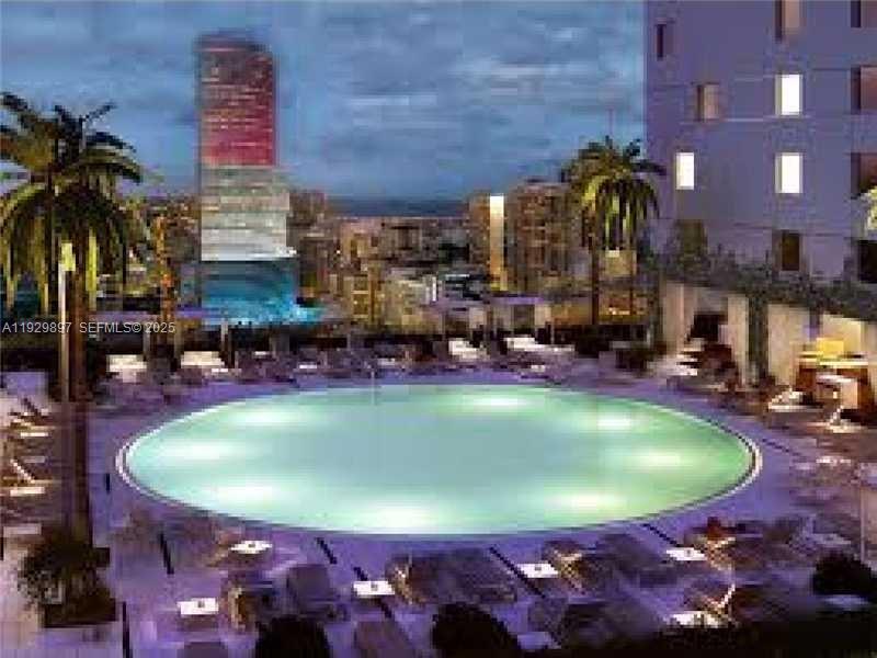 500 Brickell Ave #2303 Miami, FL 33131