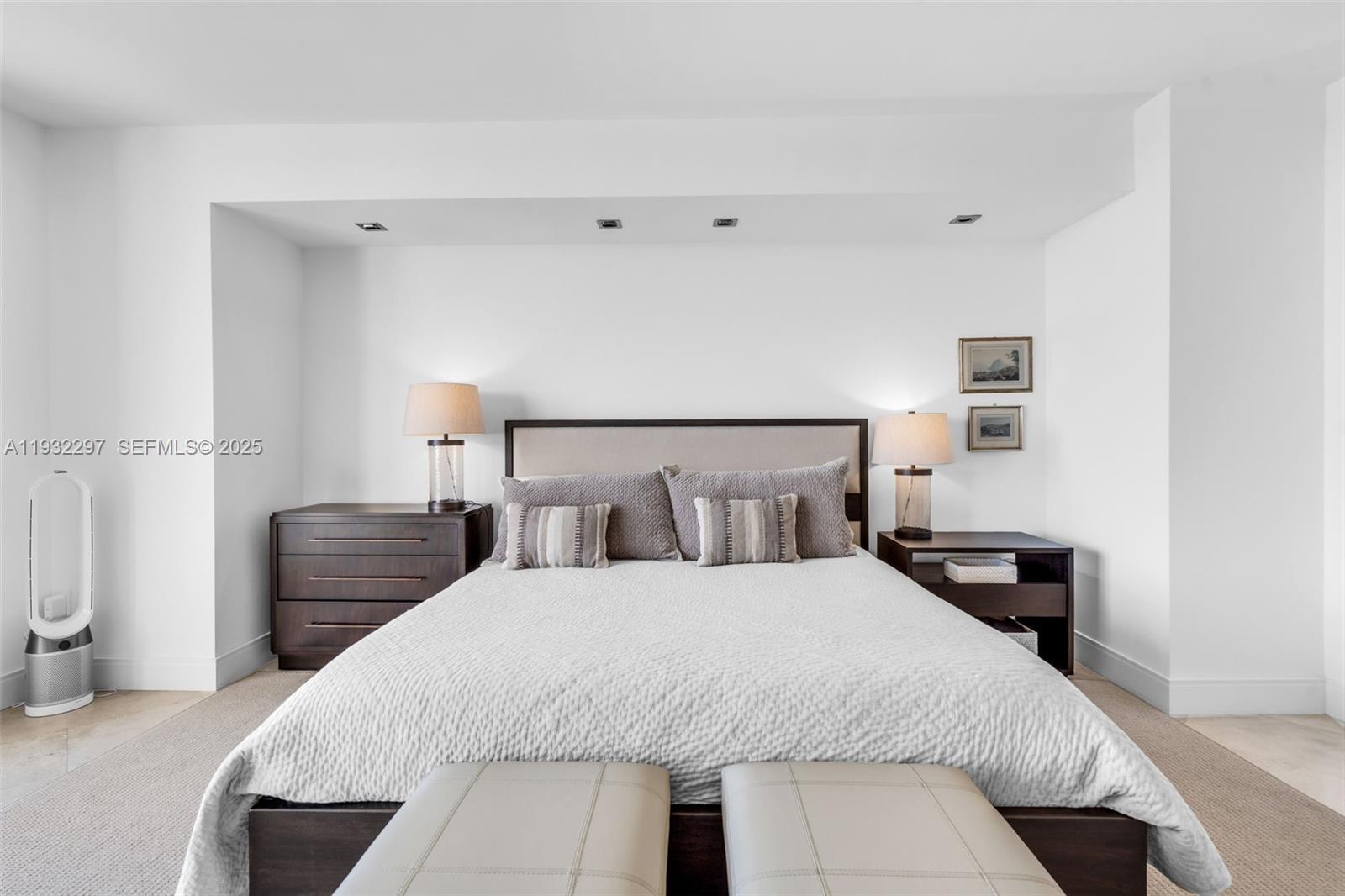 781 Crandon Blvd #801 Key Biscayne, FL 33149