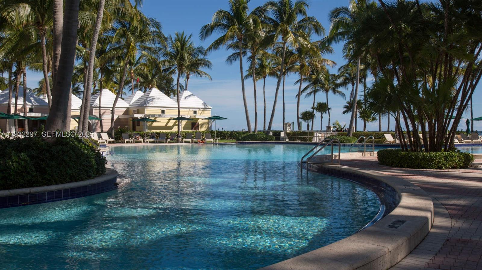 781 Crandon Blvd #801 Key Biscayne, FL 33149