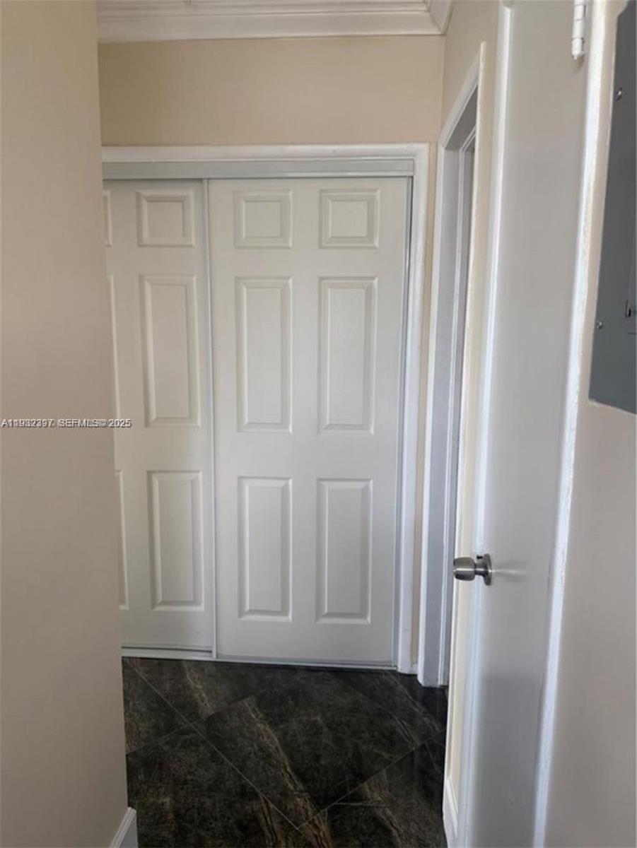 1070 98th St #11 Bay Harbor Islands, FL 33154