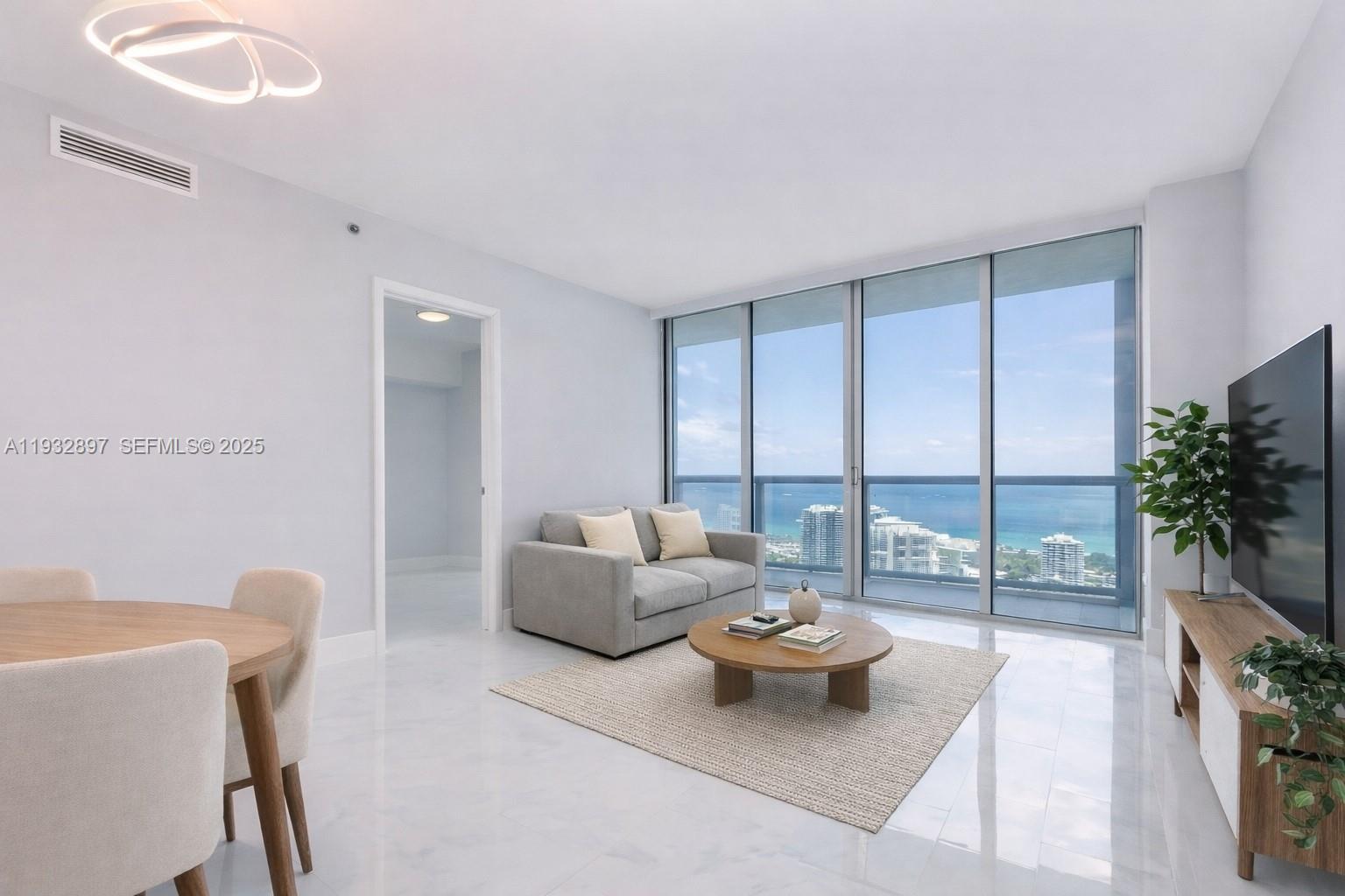 475 Brickell Ave #3407
