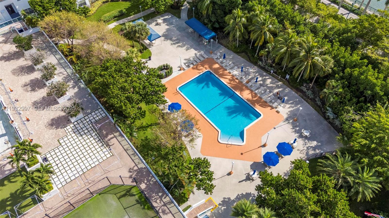 2801 NE 183rd St #315W Aventura, FL 33160