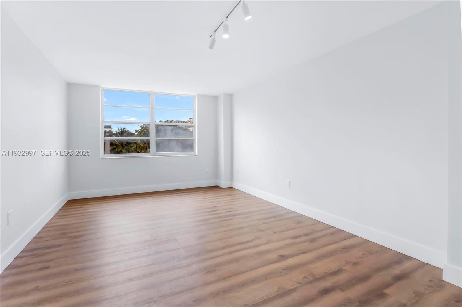 2801 NE 183rd St #315W Aventura, FL 33160