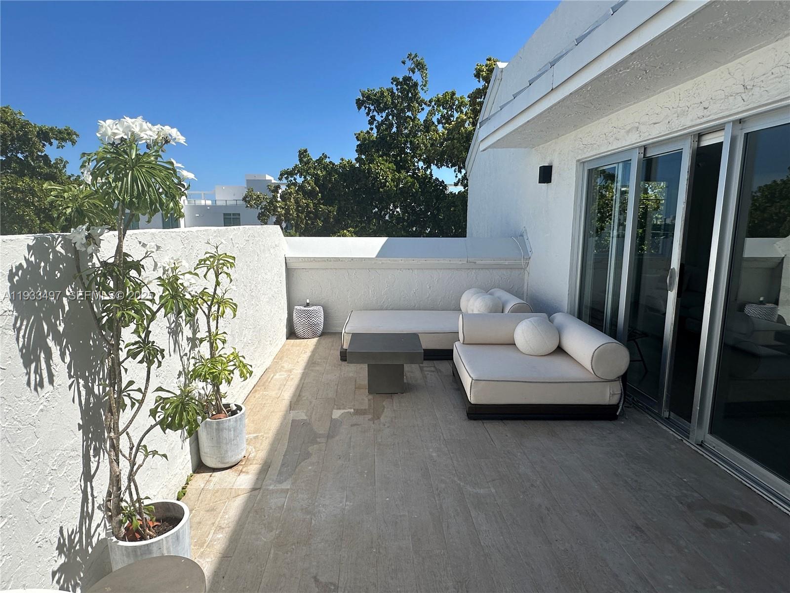 777 NE 62nd St #CPH5 Miami, FL 33138