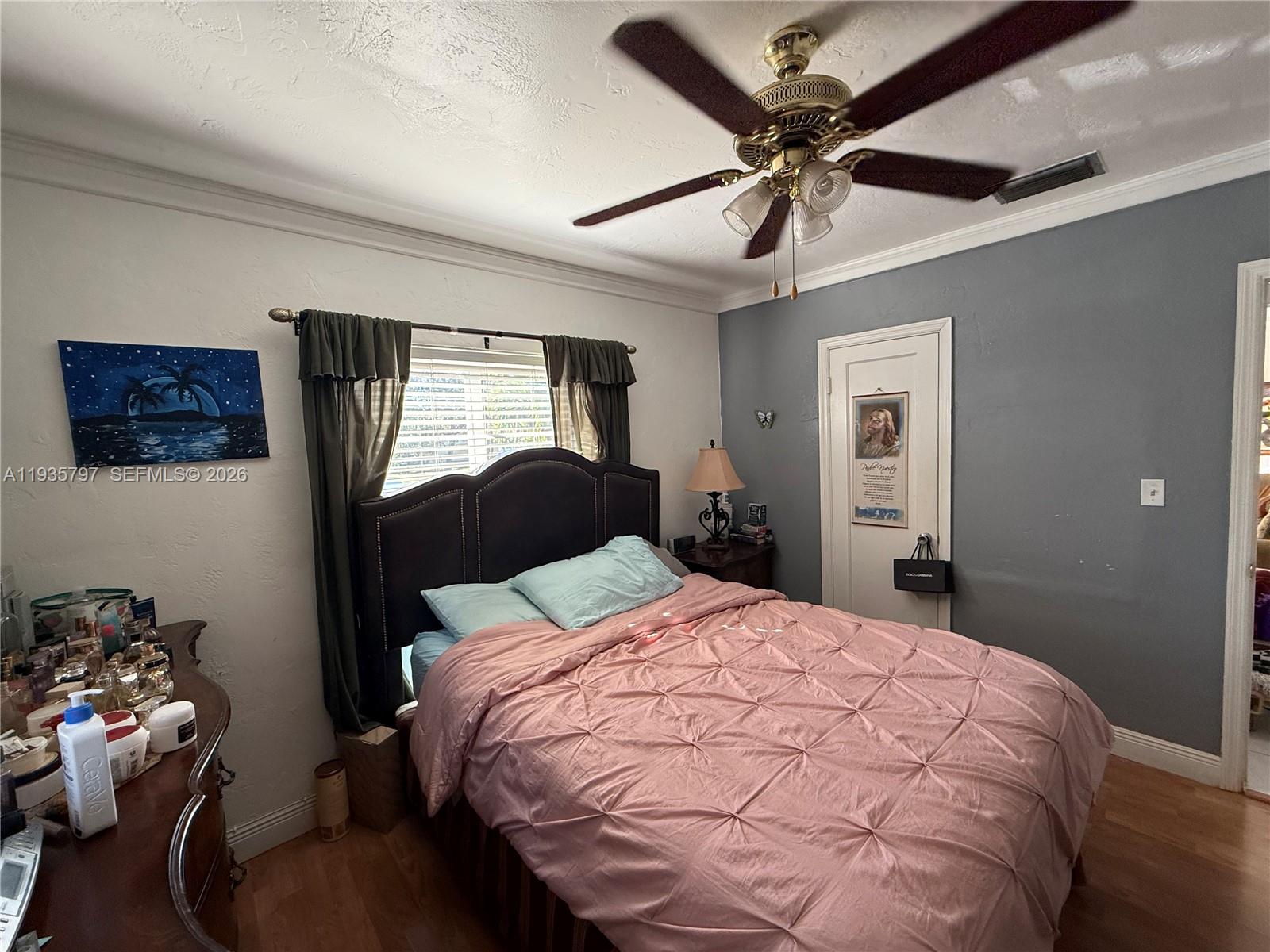 79 NW 143rd St Miami, FL 33168