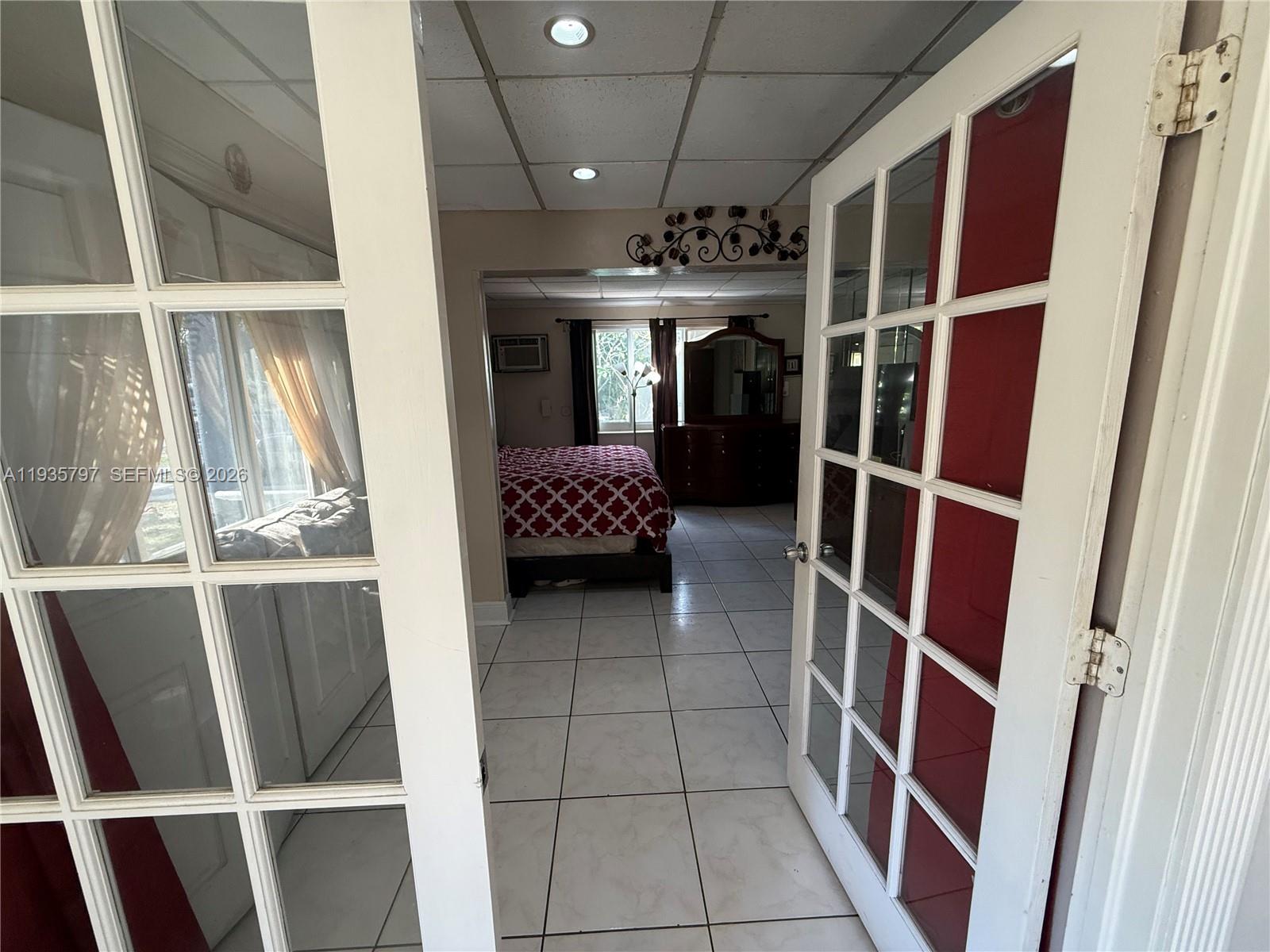 79 NW 143rd St Miami, FL 33168