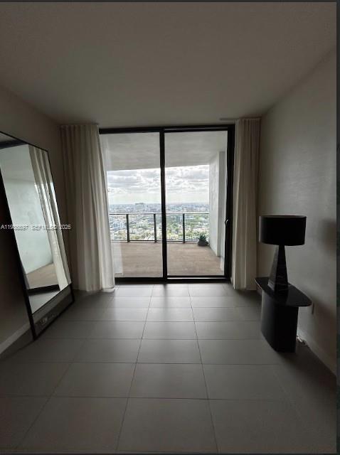 image Canvas Condo19