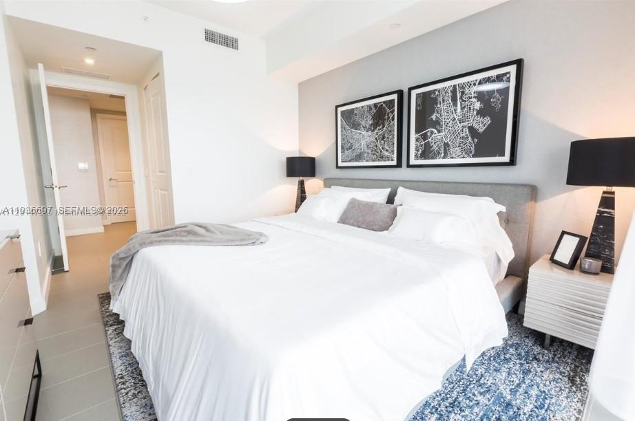 image Canvas Condo43