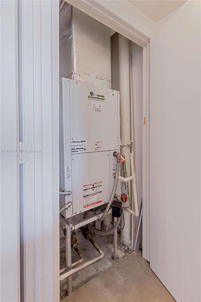 image Ocean Four Condo16