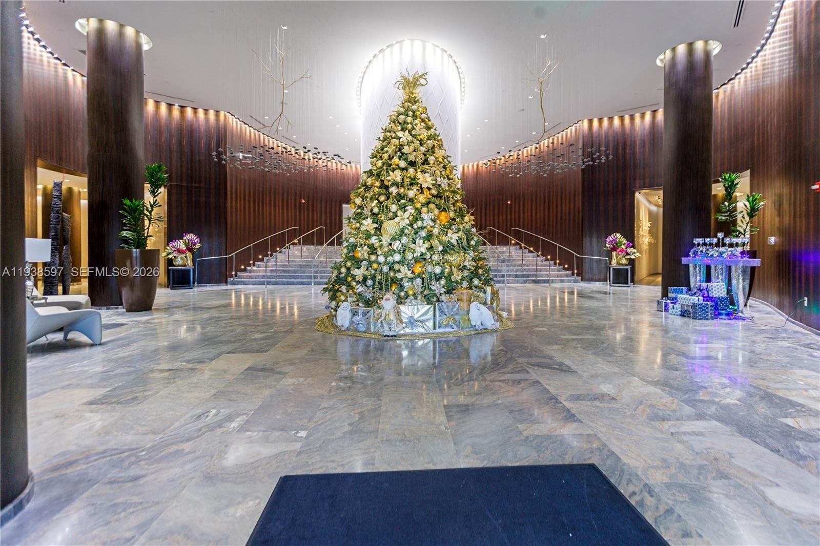 image Ocean Four Condo1