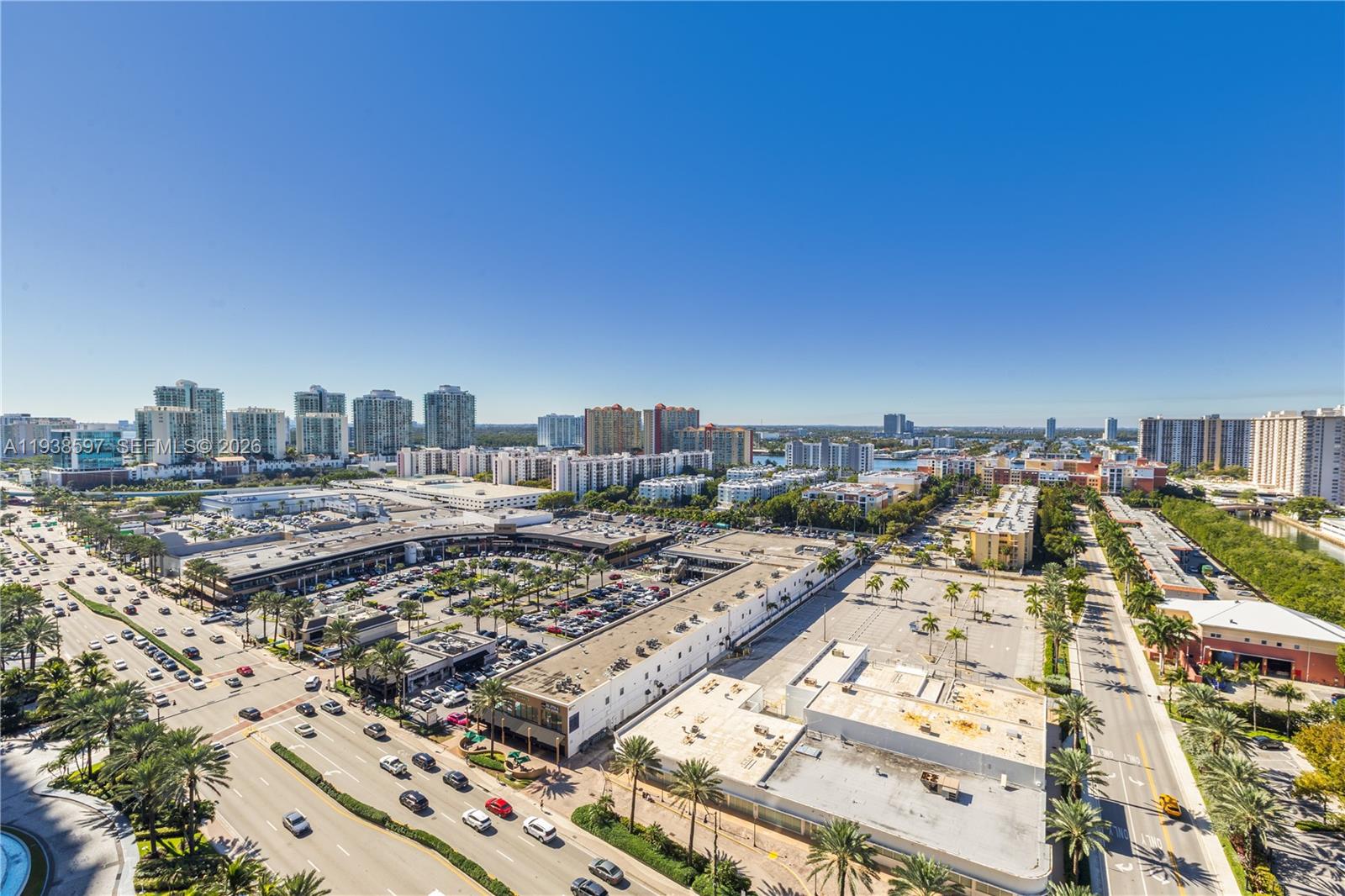 image Ocean Four Condo26