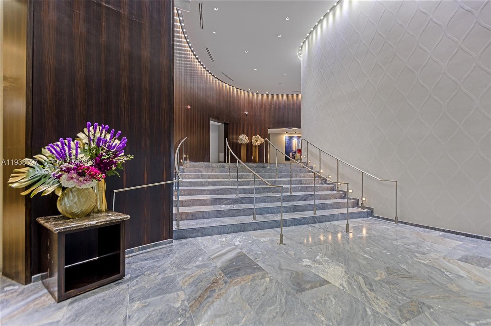 image Ocean Four Condo3