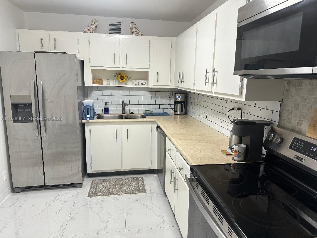 500 Three Iss Blvd #709 Hallandale Beach, FL 33009