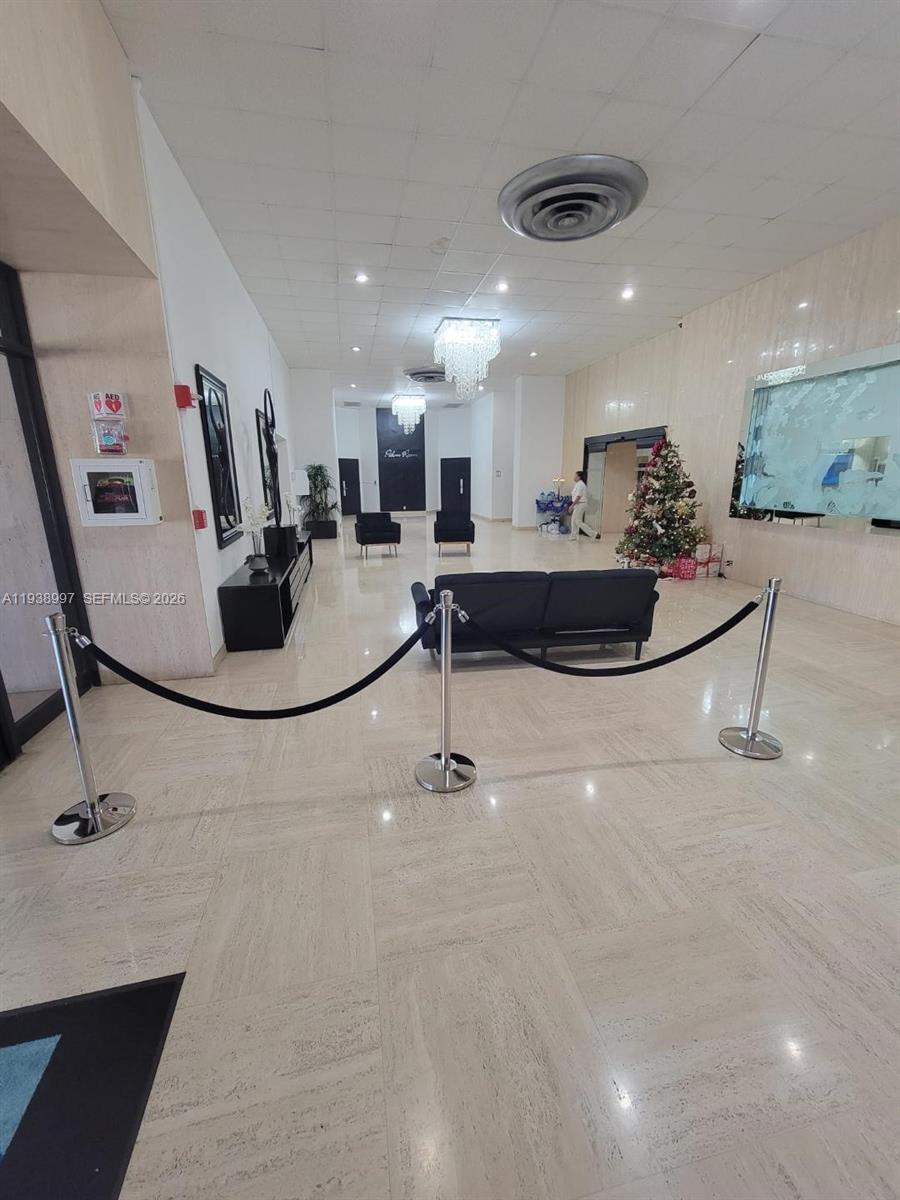 500 Three Iss Blvd #709 Hallandale Beach, FL 33009