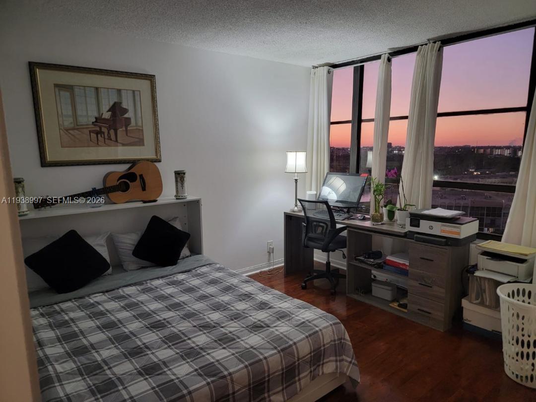 500 Three Iss Blvd #709 Hallandale Beach, FL 33009