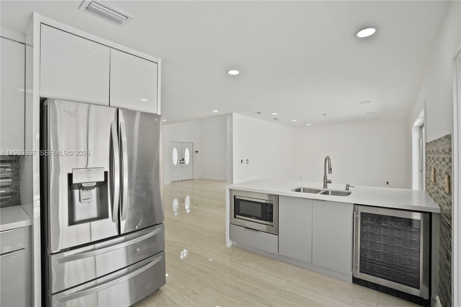 Undisclosed Address Miami, FL 33183