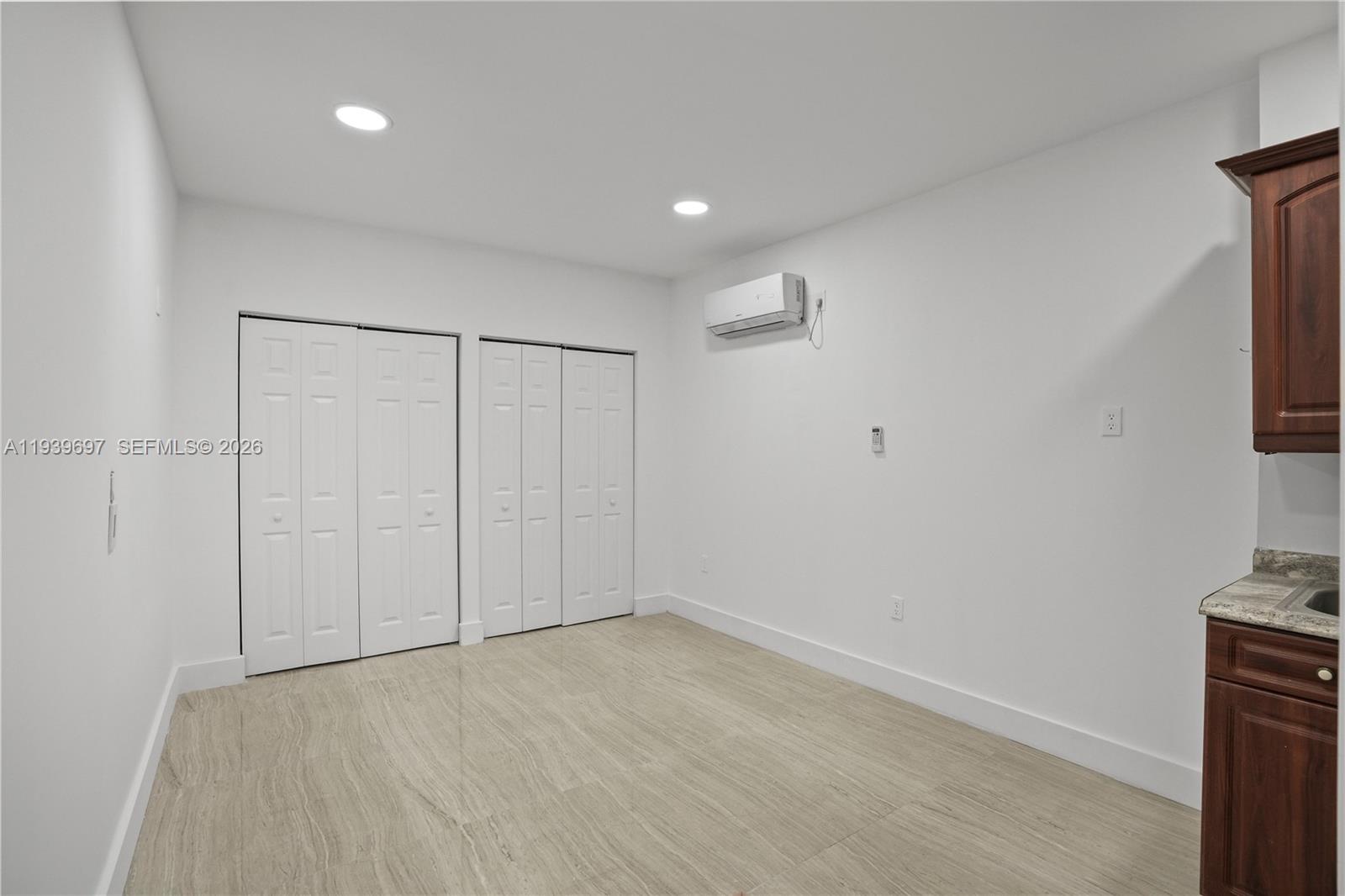 Undisclosed Address Miami, FL 33183