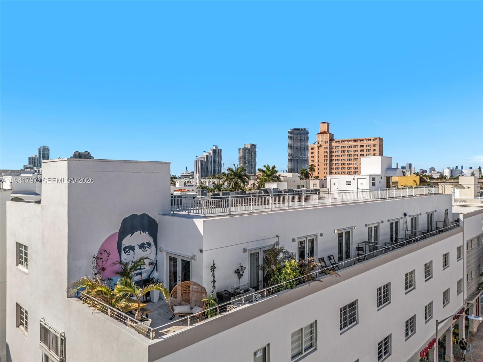 865 Collins Ave #307 Miami Beach, FL 33139