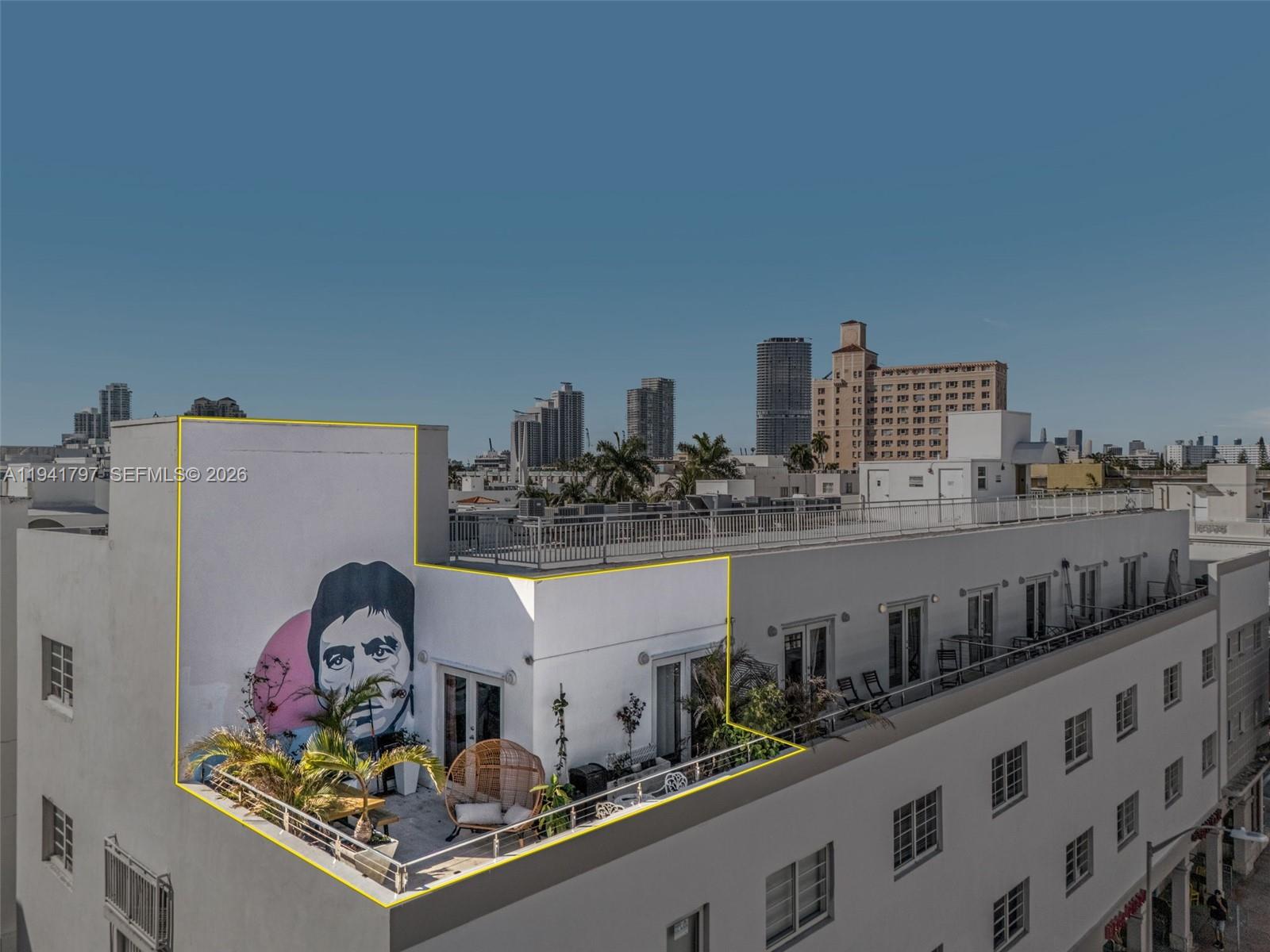 865 Collins Ave #307 Miami Beach, FL 33139