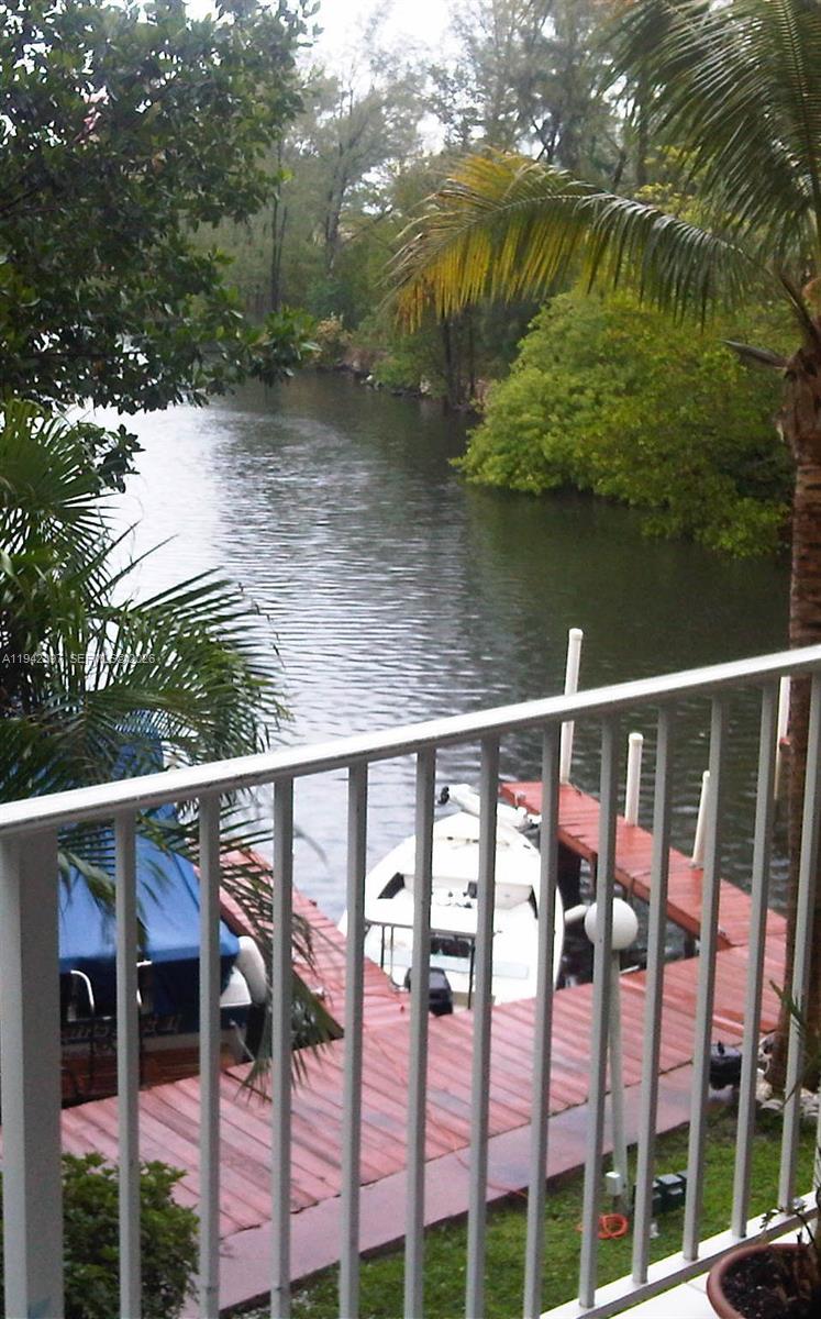 16531 NE 35th Ave #201 North Miami Beach, FL 33160