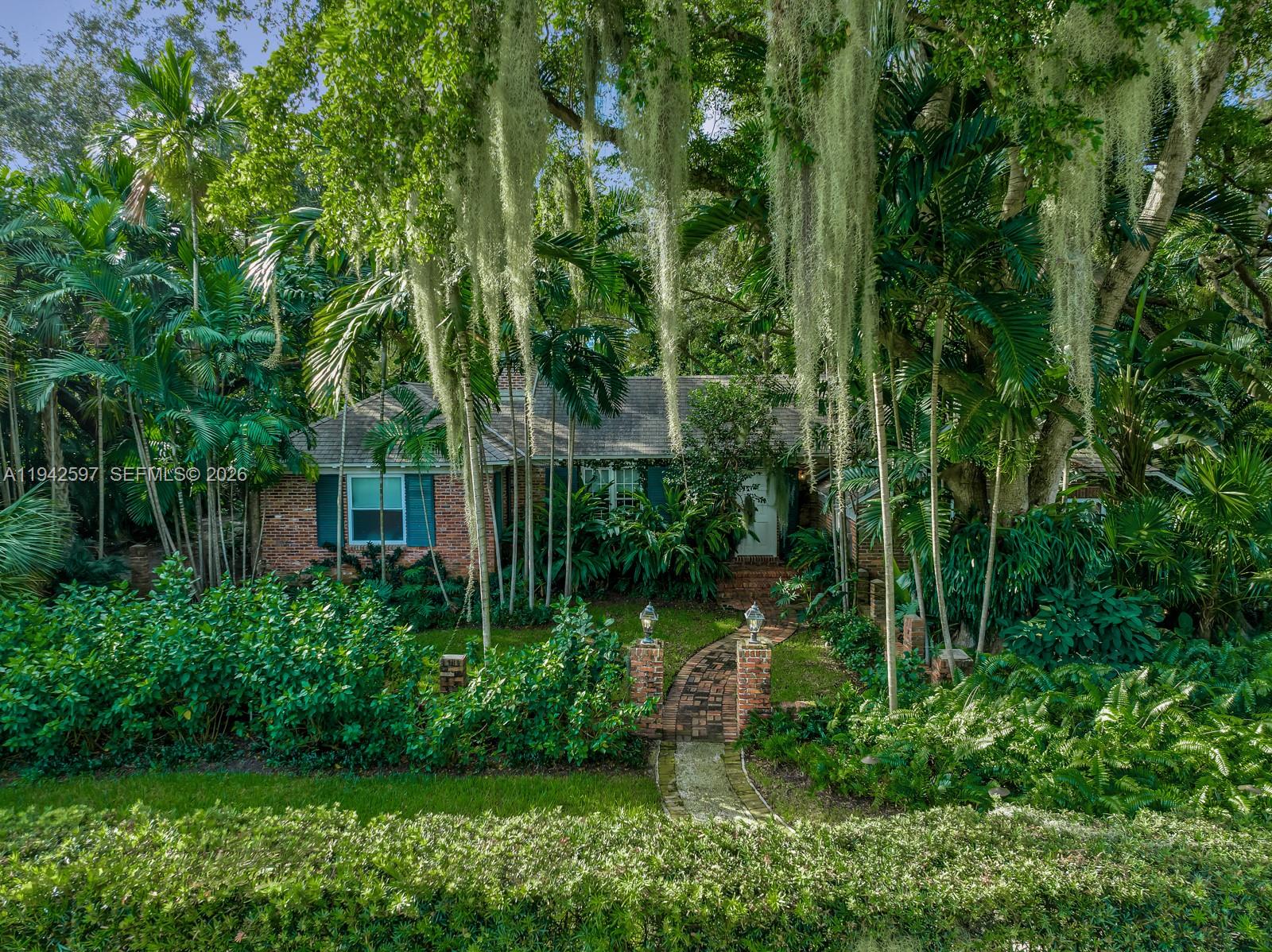 530 Melaleuca Ln Miami, FL 33137