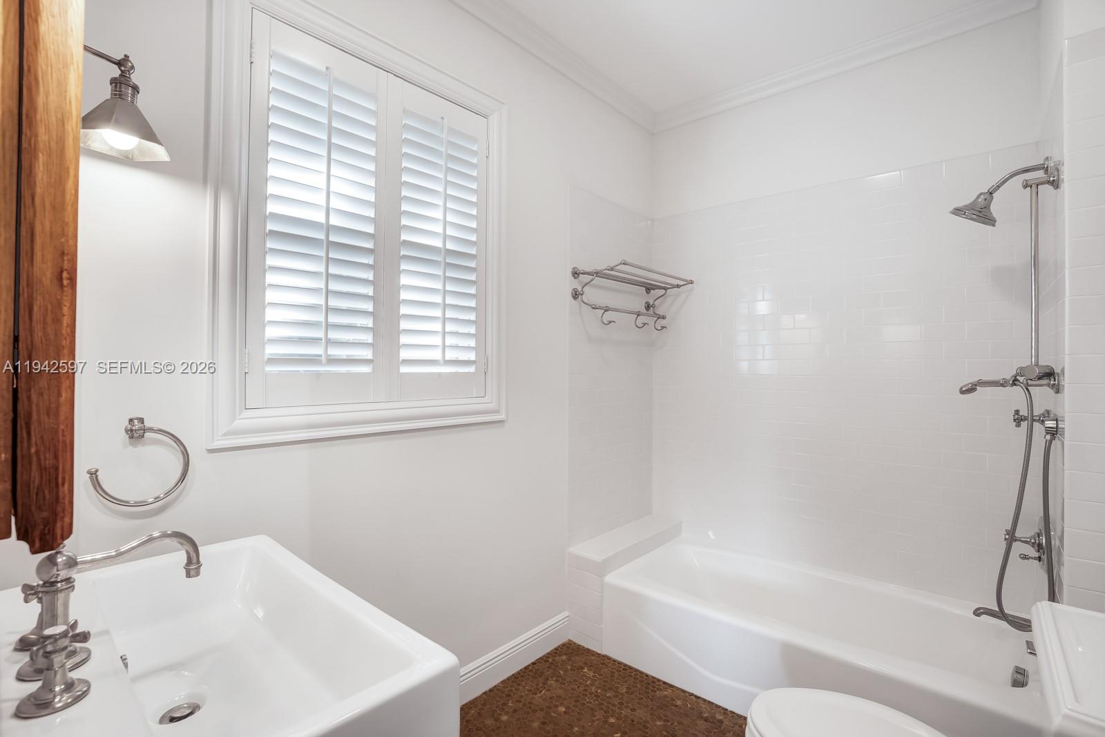 530 Melaleuca Ln Miami, FL 33137