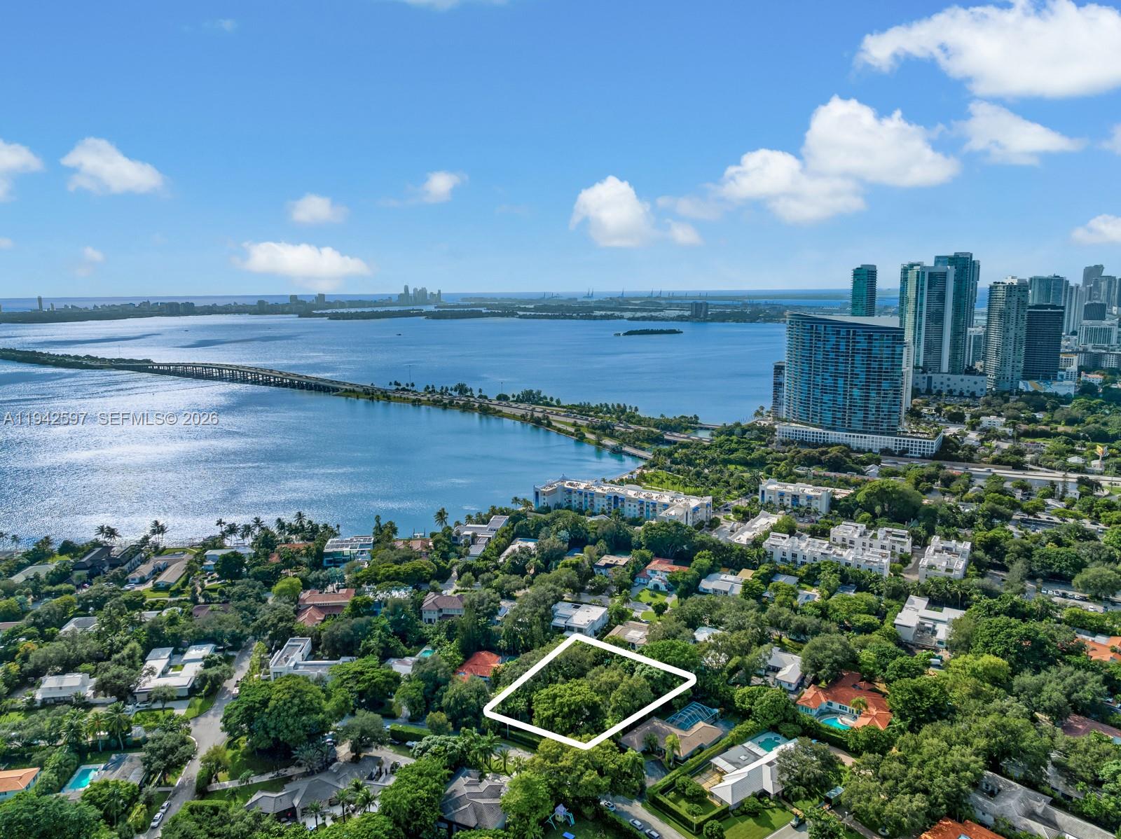 530 Melaleuca Ln Miami, FL 33137