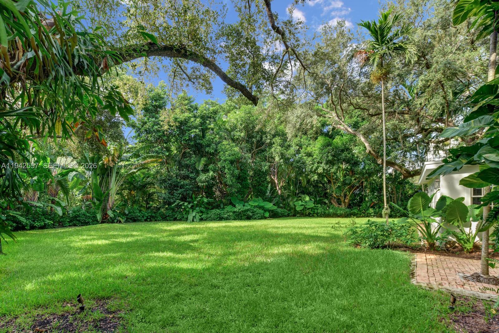 530 Melaleuca Ln Miami, FL 33137