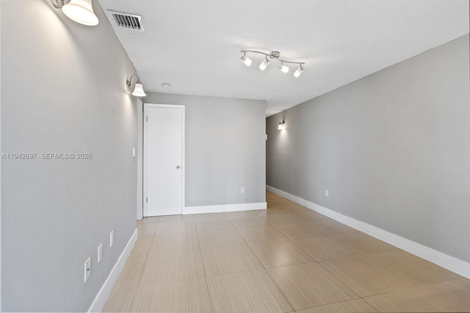 777 SW 9th Ave #413 Miami, FL 33130