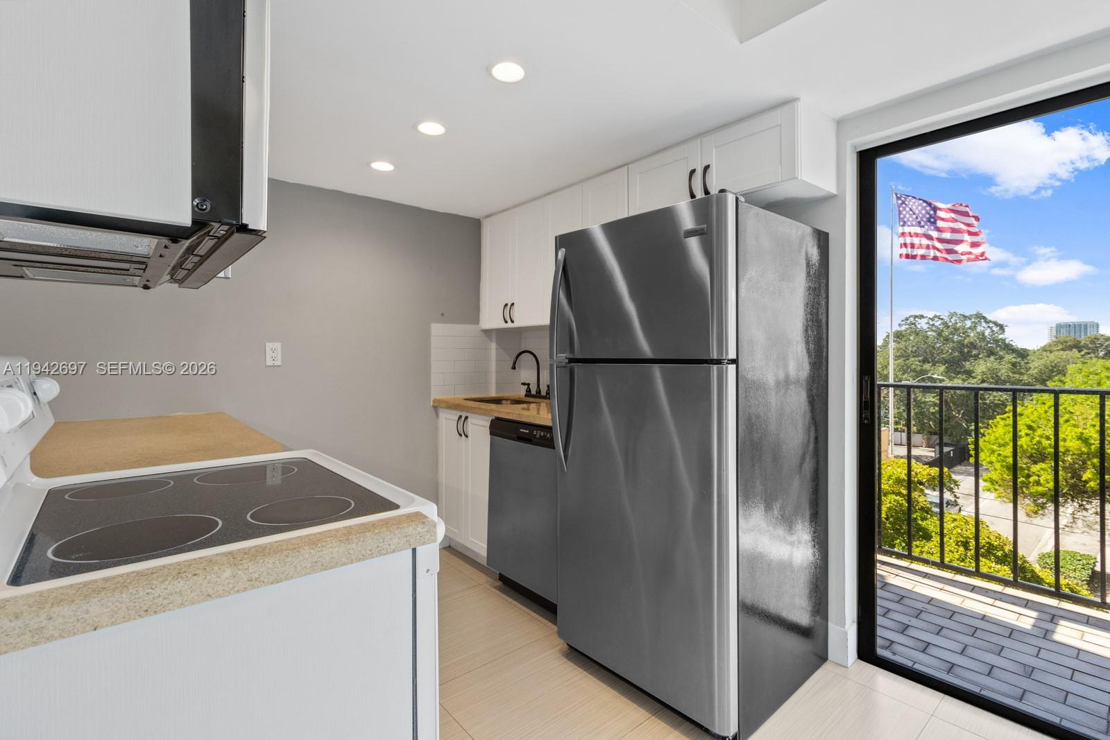 777 SW 9th Ave #413 Miami, FL 33130