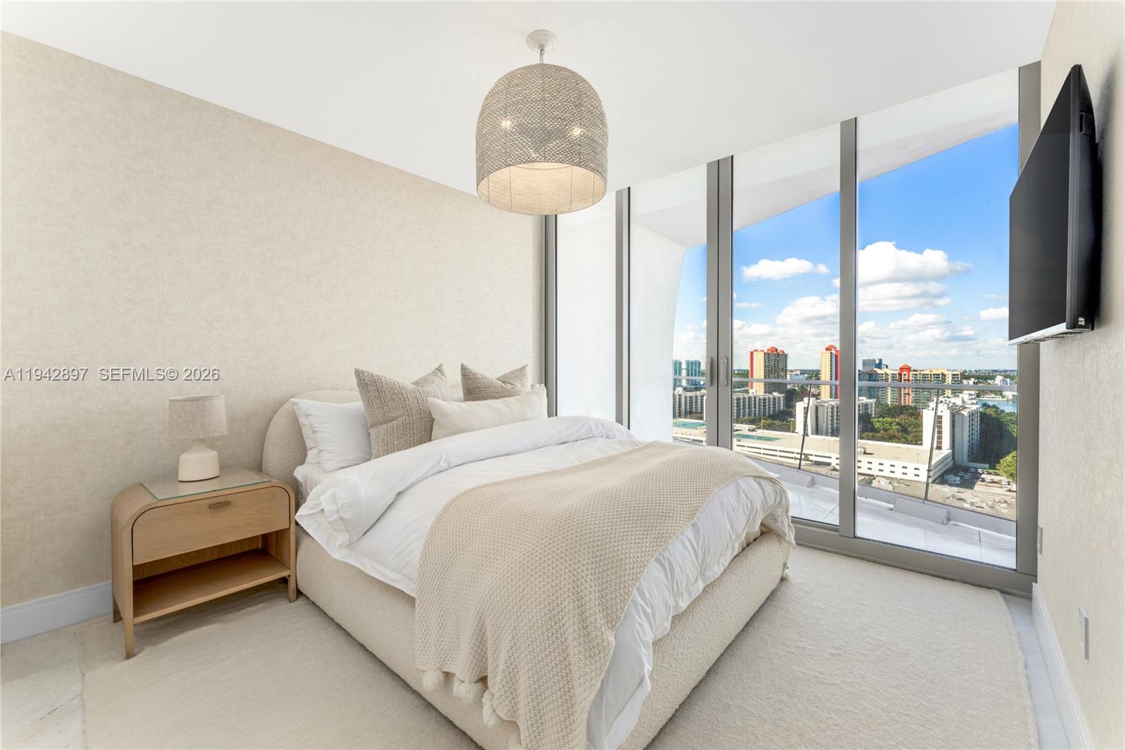 16901 Collins Ave #1605 Sunny Isles Beach, FL 33160