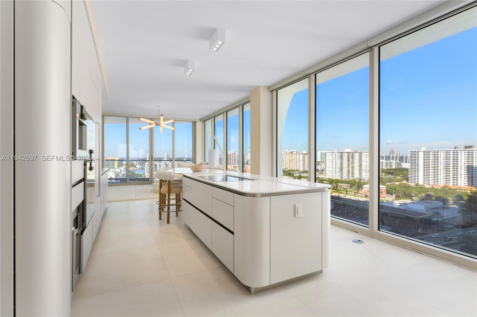 16901 Collins Ave #1605 Sunny Isles Beach, FL 33160