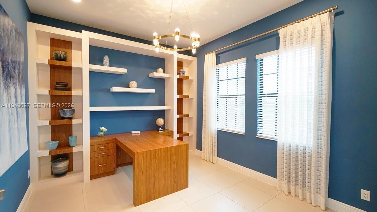 8725 Parkland Bay Dr Parkland, FL 33076