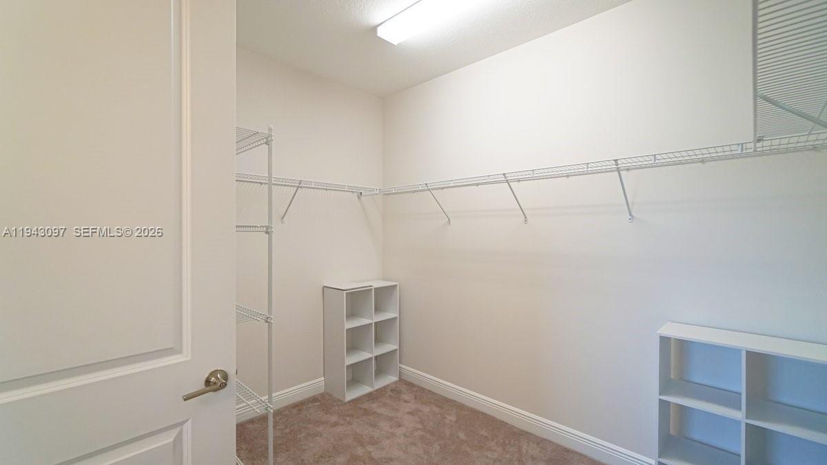 8725 Parkland Bay Dr Parkland, FL 33076