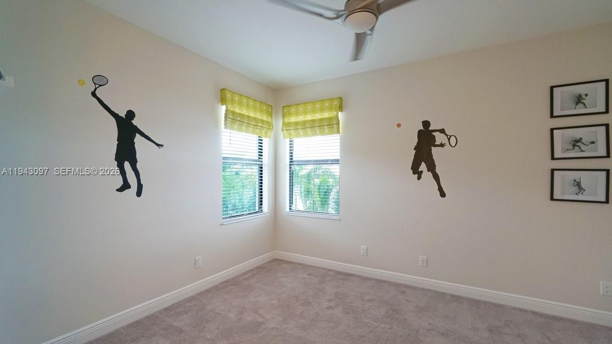 8725 Parkland Bay Dr Parkland, FL 33076