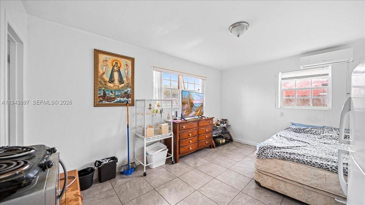 18502 NW 23rd Ct Miami Gardens, FL 33056