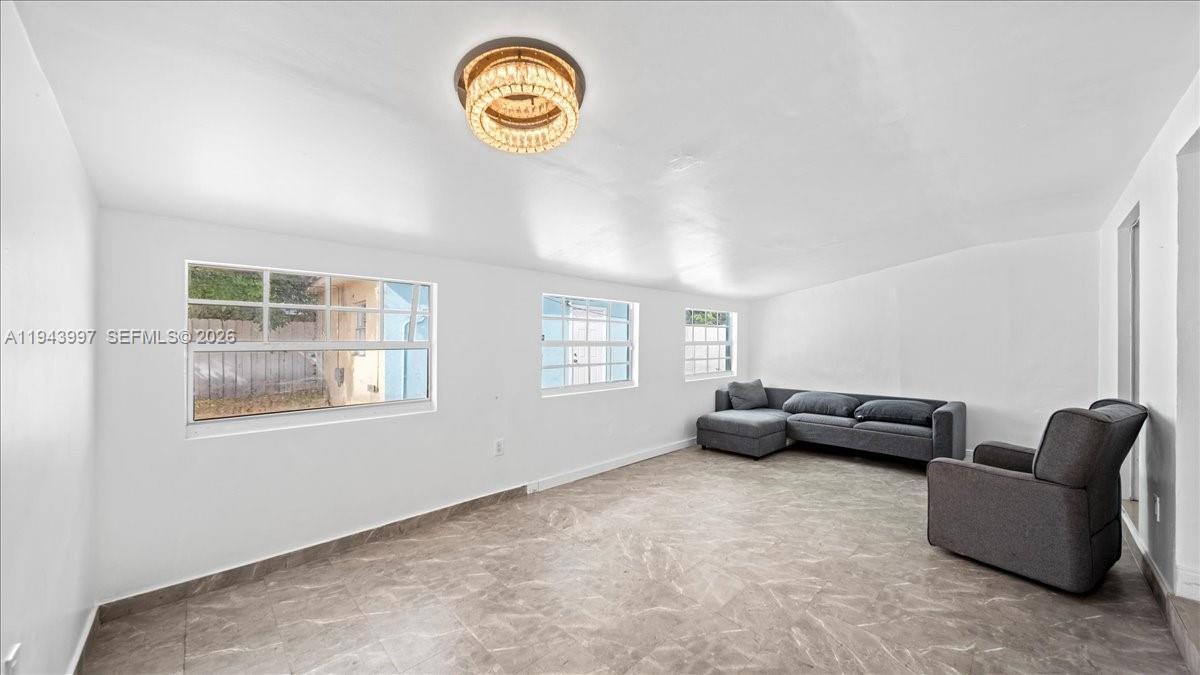 18502 NW 23rd Ct Miami Gardens, FL 33056