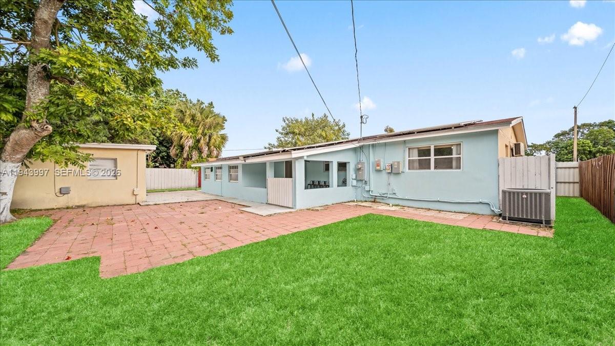 18502 NW 23rd Ct Miami Gardens, FL 33056