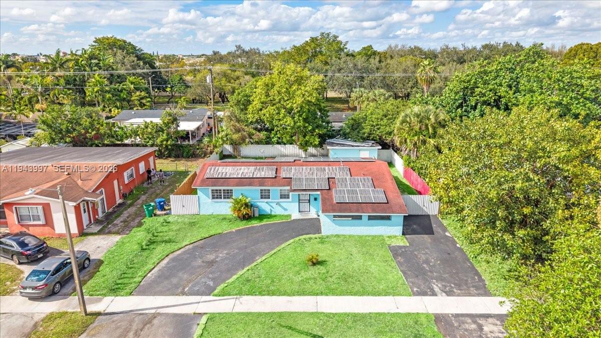 18502 NW 23rd Ct Miami Gardens, FL 33056