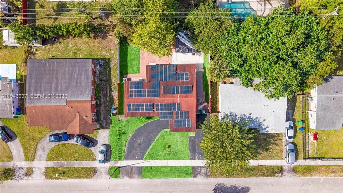 18502 NW 23rd Ct Miami Gardens, FL 33056