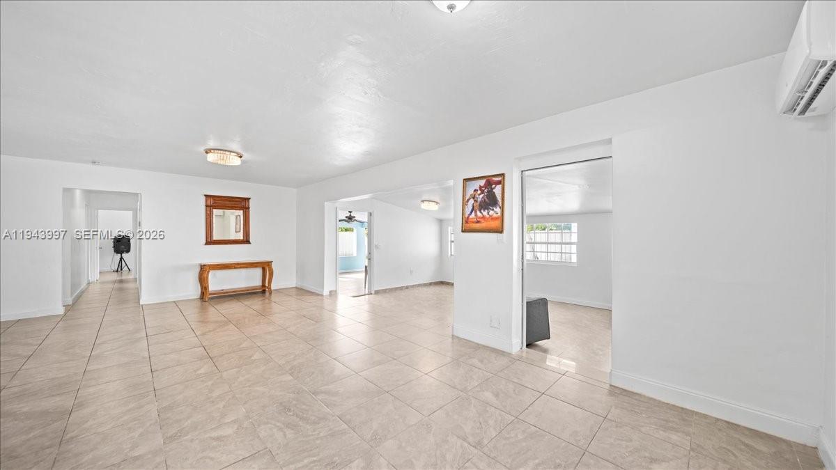 18502 NW 23rd Ct Miami Gardens, FL 33056